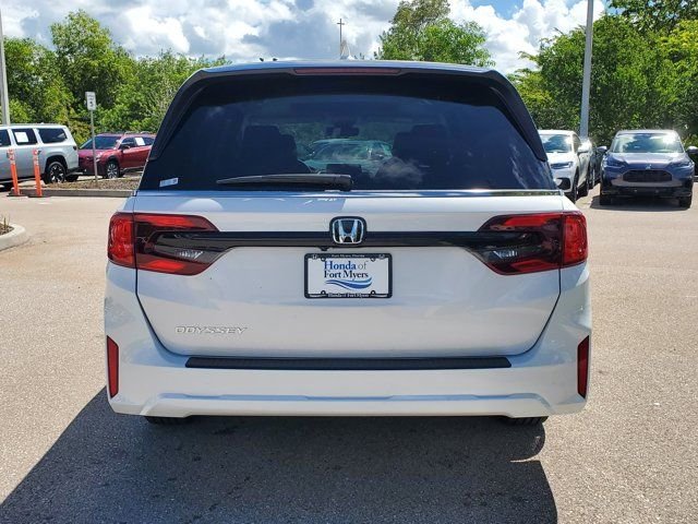 New 2026 Platinum White Pearl Honda EX-L image 7