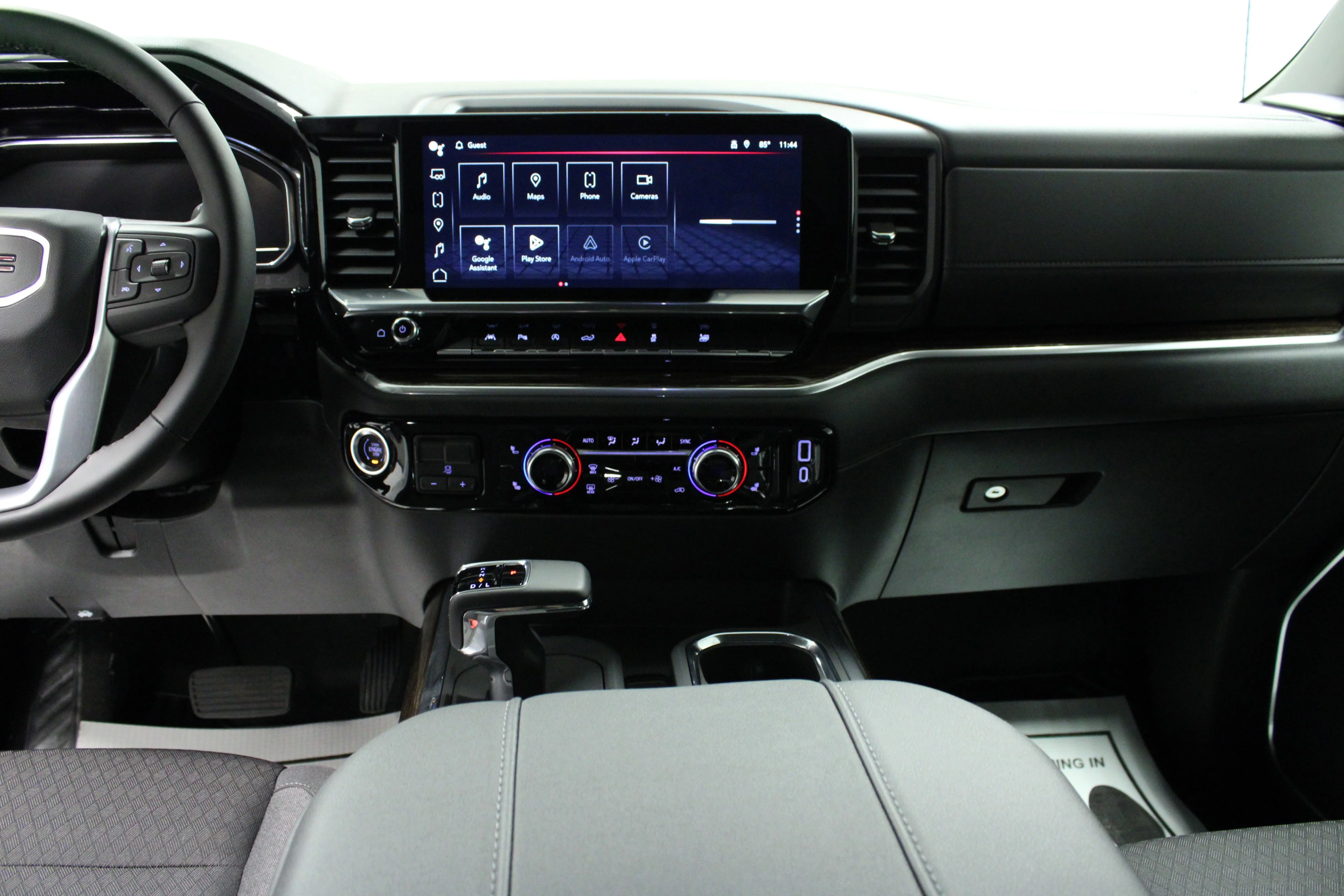 New 2025 Summit White GMC Elevation image 18