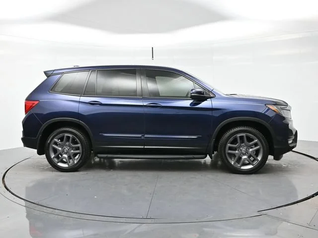 Used 2023 Blue Honda EX-L image 8