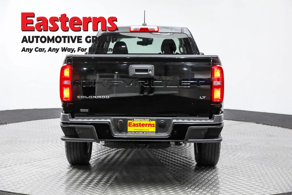 Used 2022 Black Chevrolet LT image 6
