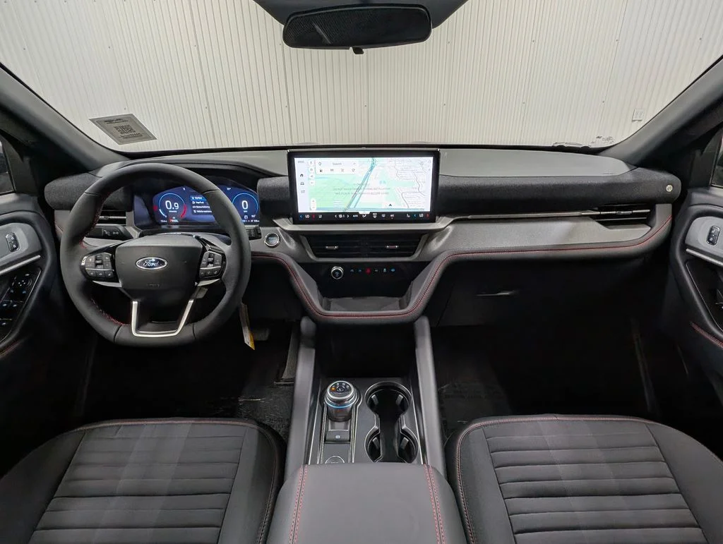 New 2026 Vapor Blue Metallic Ford ST-Line image 3