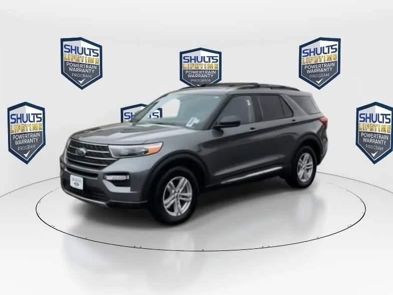 Used 2023 Carbonized Gray Metallic Ford XLT image 4