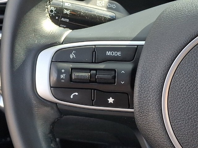 Used 2024 Black Kia EX image 21