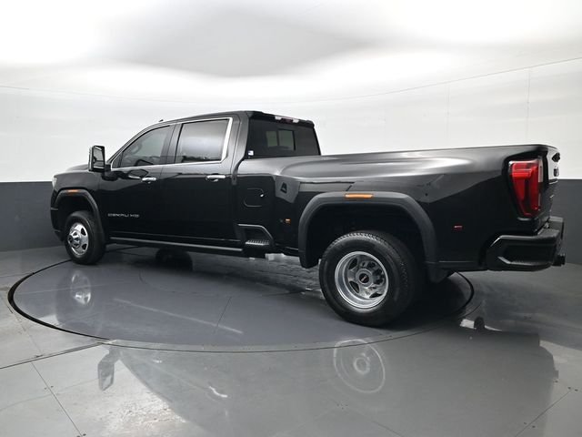 Used 2022 Black GMC Denali image 7