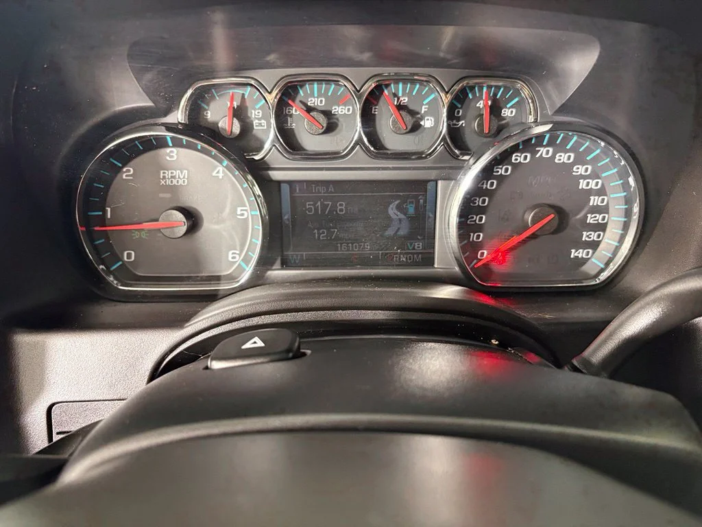 Used 2016 TUNGSTEN METALLIC Chevrolet LT image 34