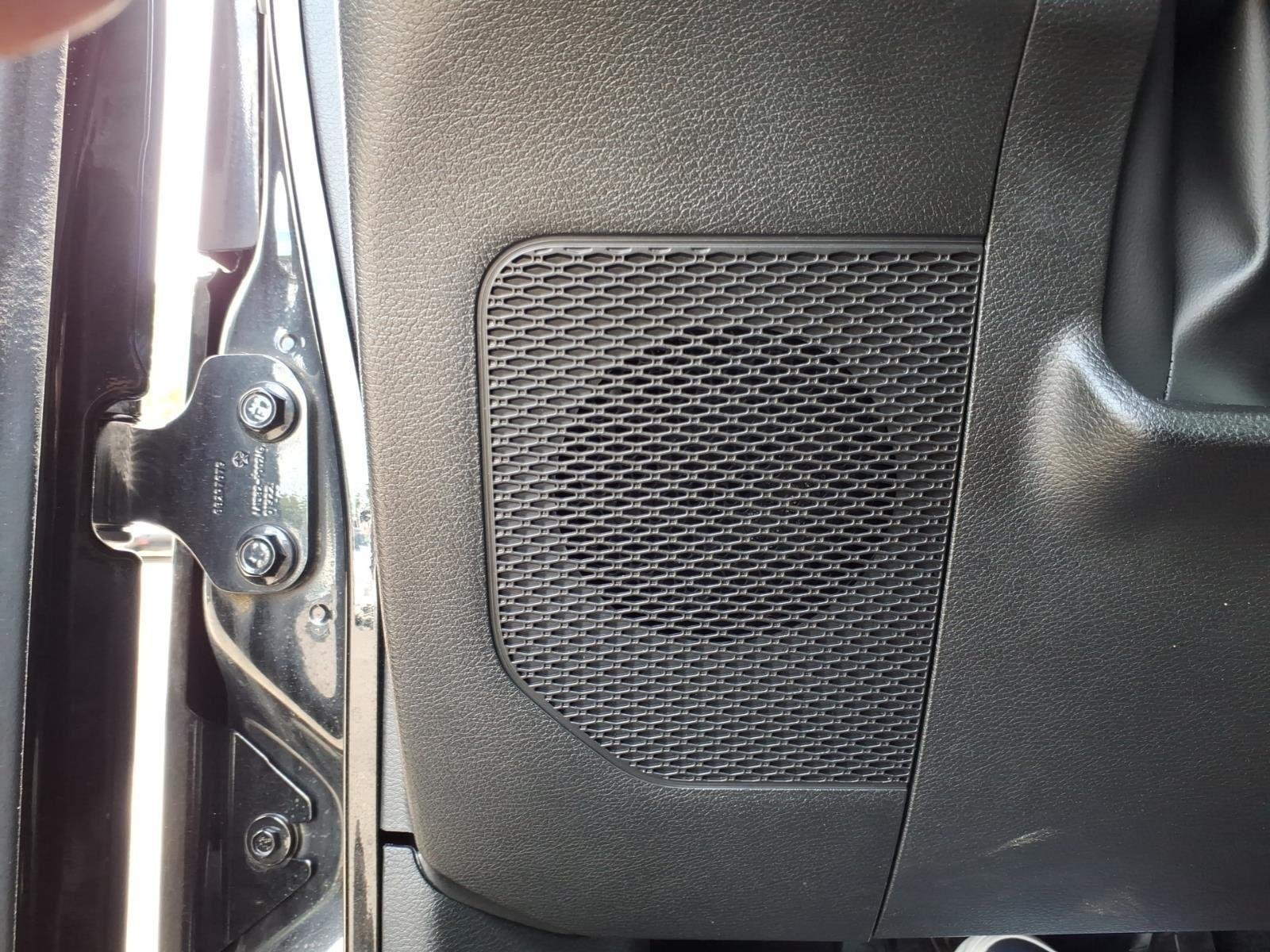 Used 2023 Black Clearcoat Jeep Sport S image 7