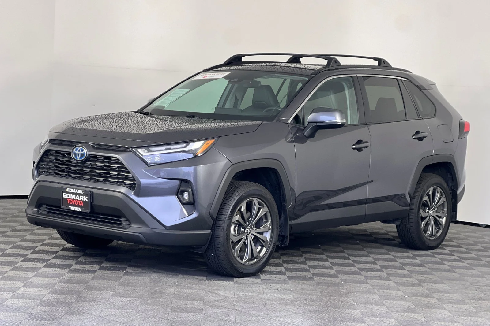 Certified Used 2022 Magnetic Gray Metallic Toyota Hybrid XLE Premium image 7