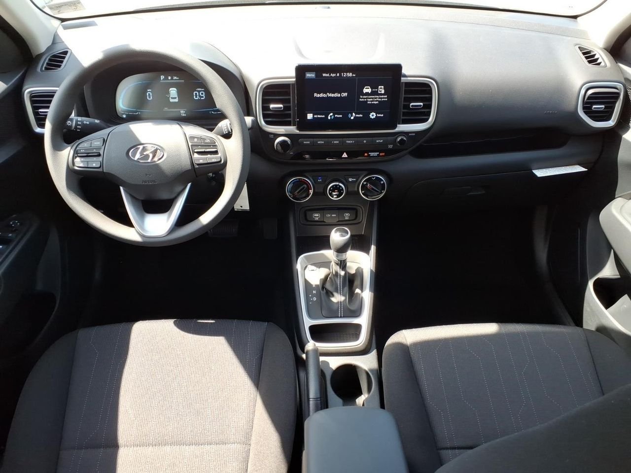 New 2026 Ecotronic Gray Hyundai SE image 13