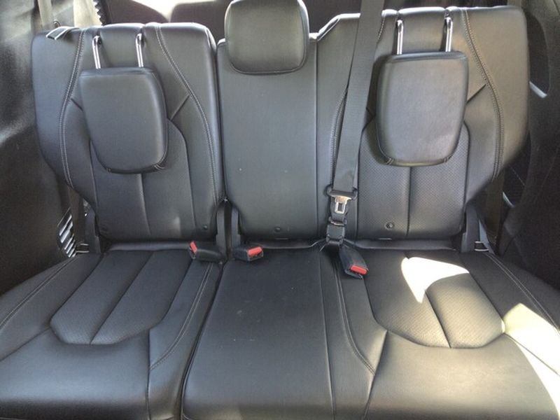 Used 2020 Ceramic Gray Clearcoat Chrysler Touring L Plus image 10