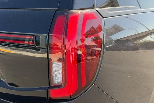 New 2026 Gray Ford Platinum image 6