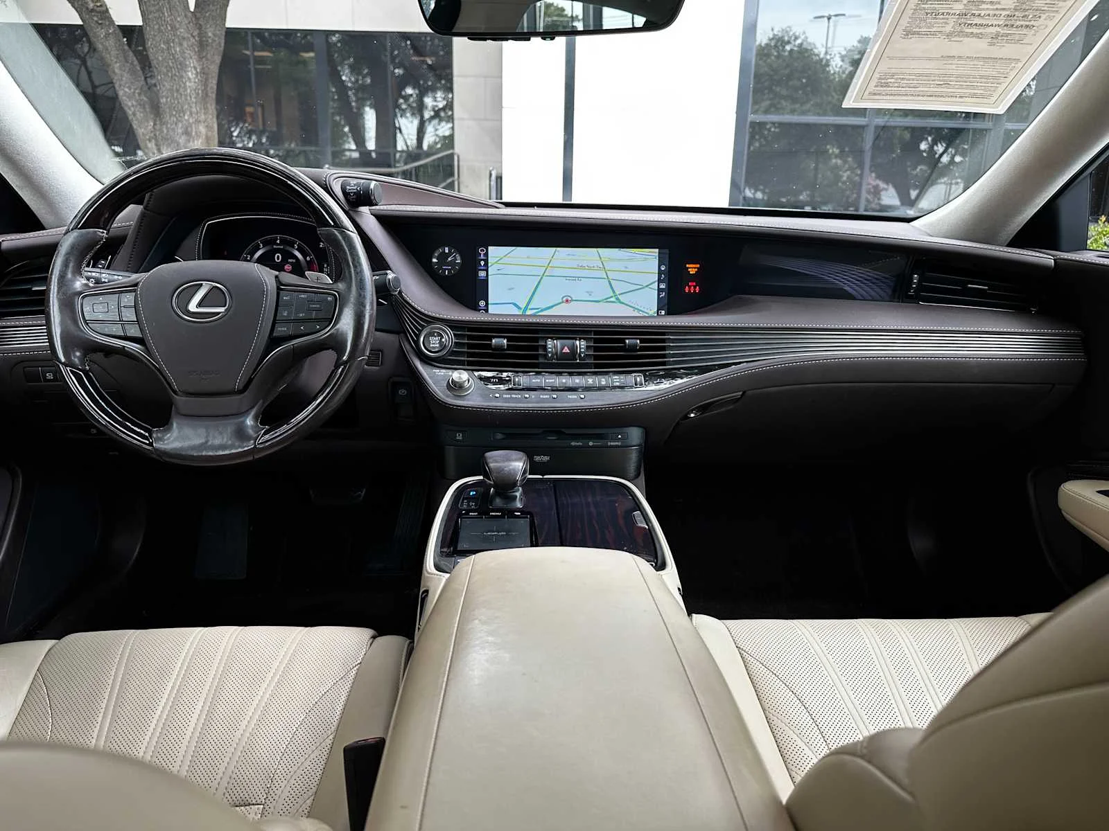 Used 2019  Lexus LS 500 image 18