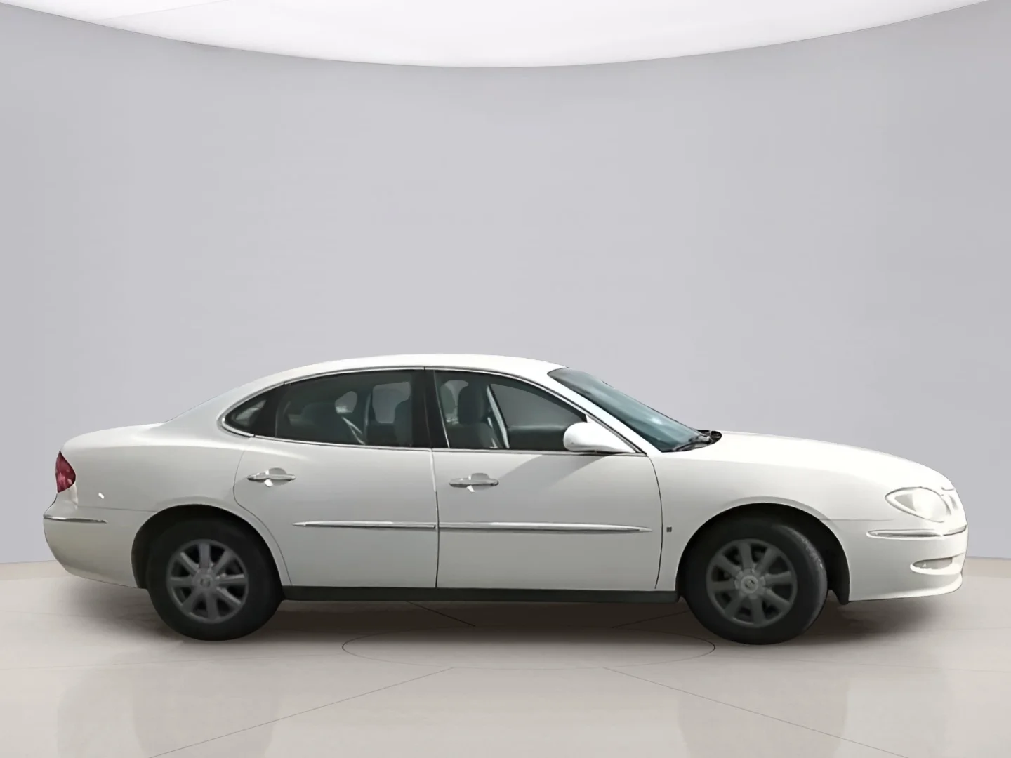 Used 2009 White Buick CX image 3