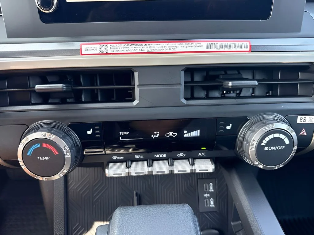 Used 2026  Toyota SR5 image 15