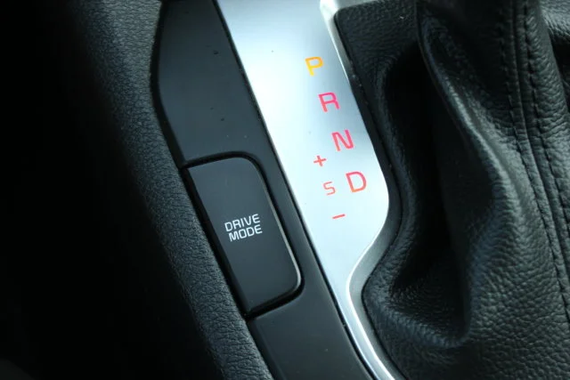Used 2024 Gray Kia LXS image 9