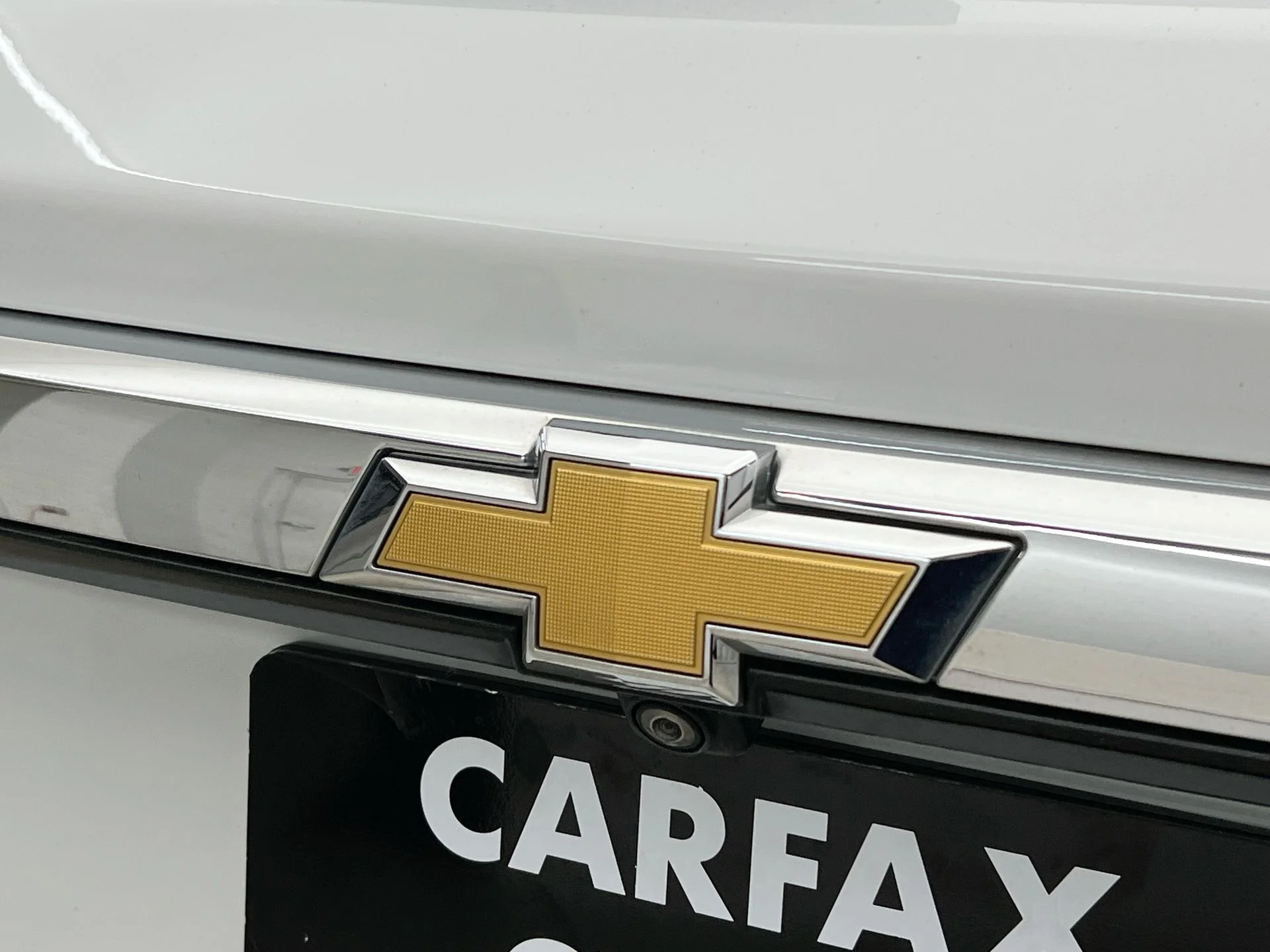 Used 2023 White Chevrolet LT image 39
