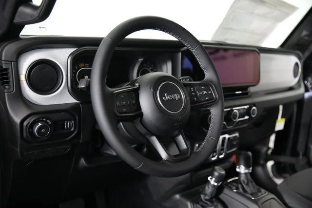 New 2026 Black Clear-Coat Exterior Paint Jeep Sport S image 3