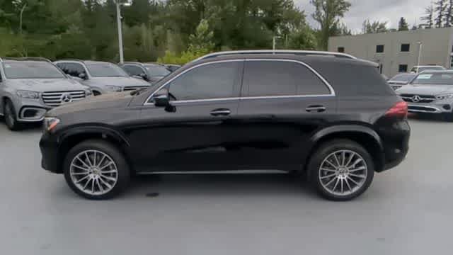 Used 2025 Black Mercedes-Benz GLE 580 image 5