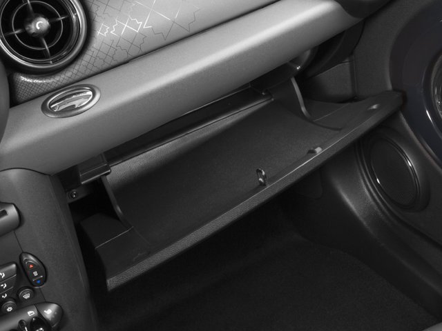 Used 2013 Midnight Black Metallic MINI Base image 15