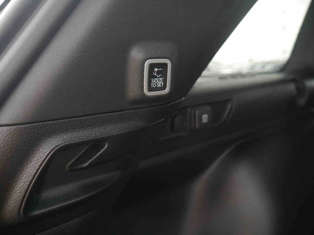 Certified Used 2024 Black Jeep Altitude X image 10