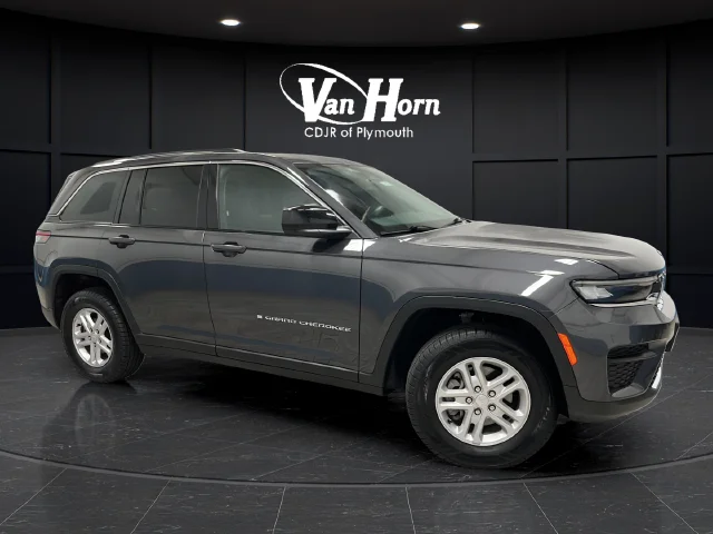 2023 Jeep Grand Cherokee Laredo