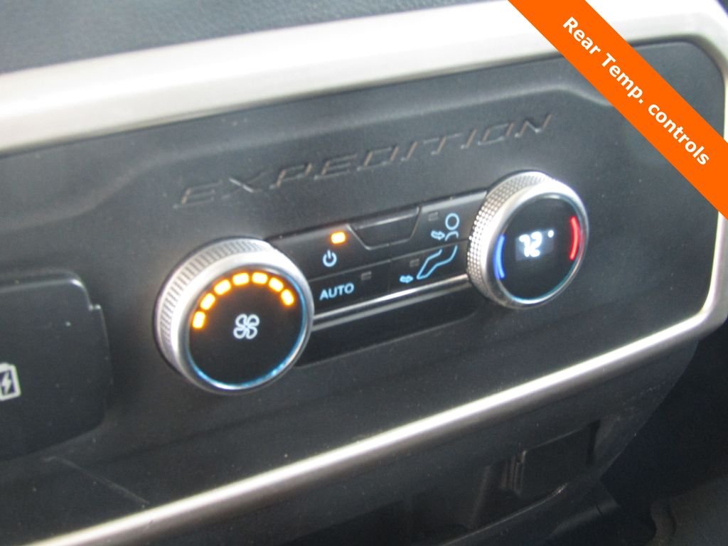 Used 2024 Silver Ford XLT image 18
