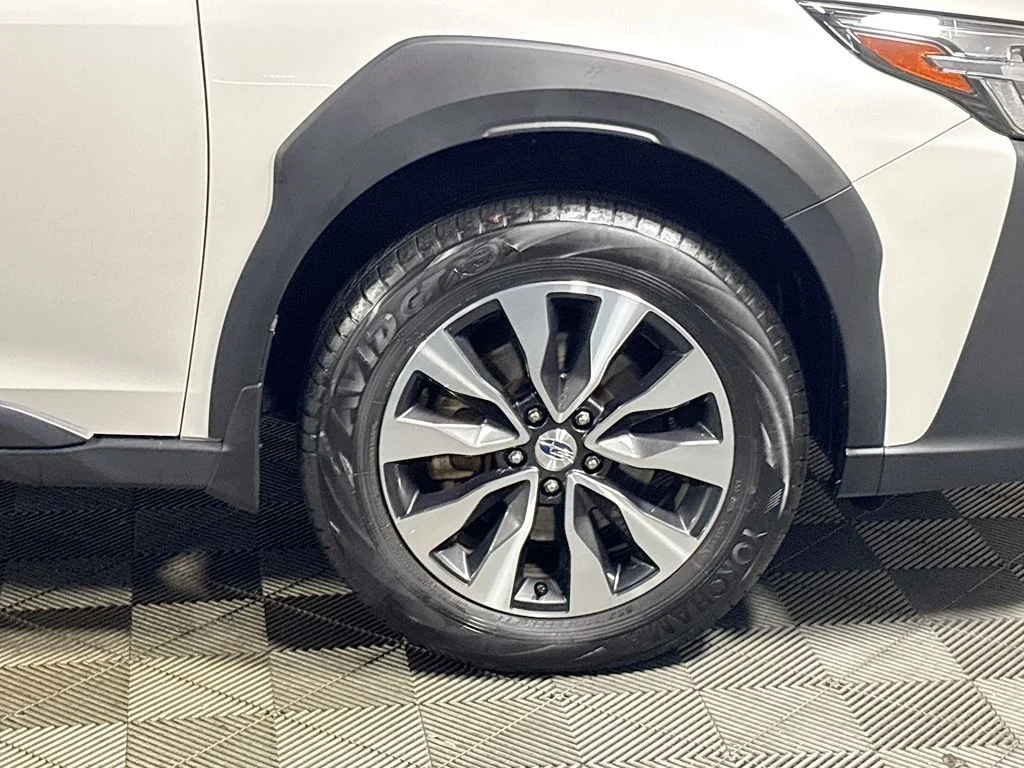 Used 2025 White Subaru Limited image 25