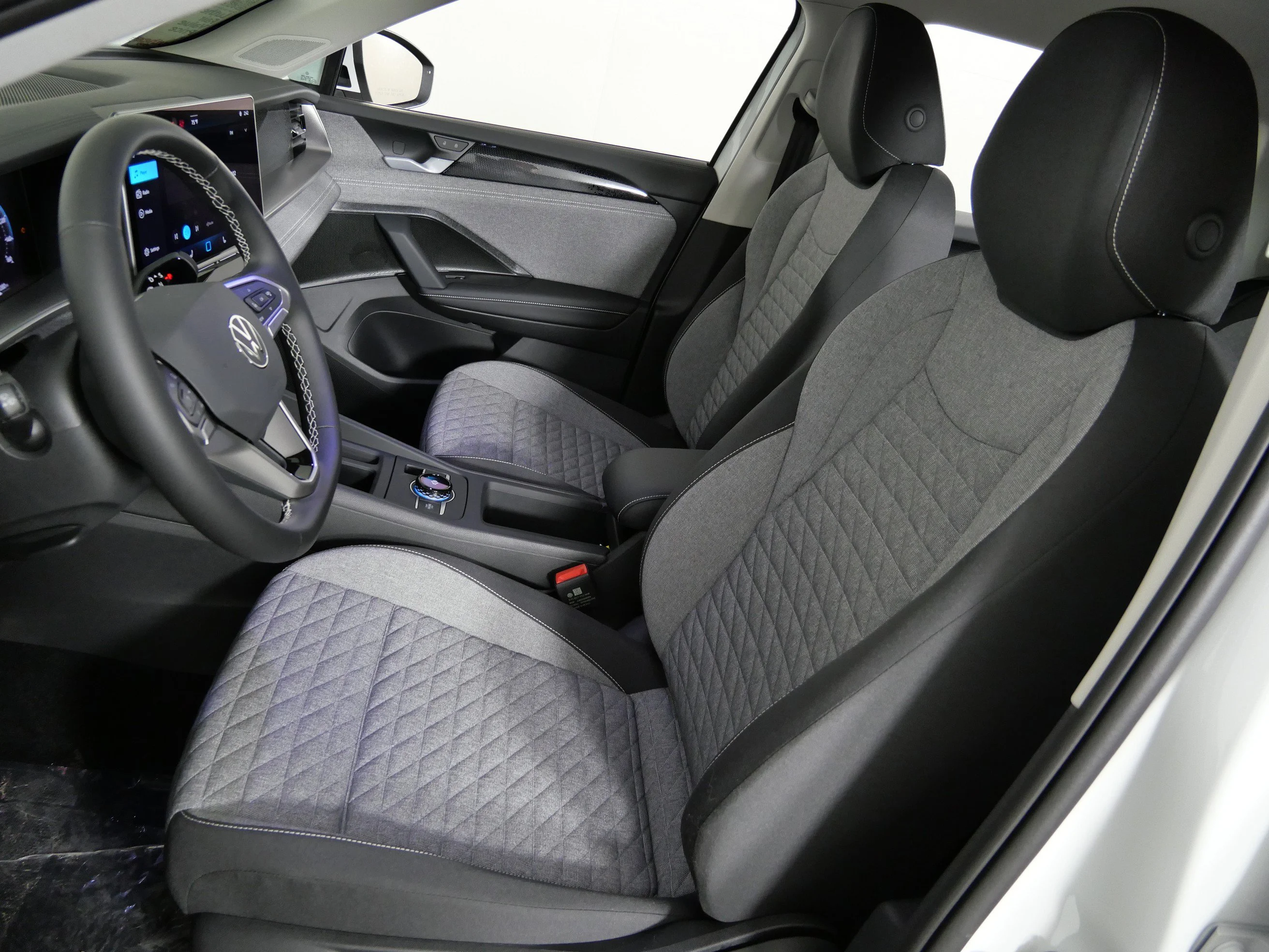 New 2026 Pure White Volkswagen S image 20