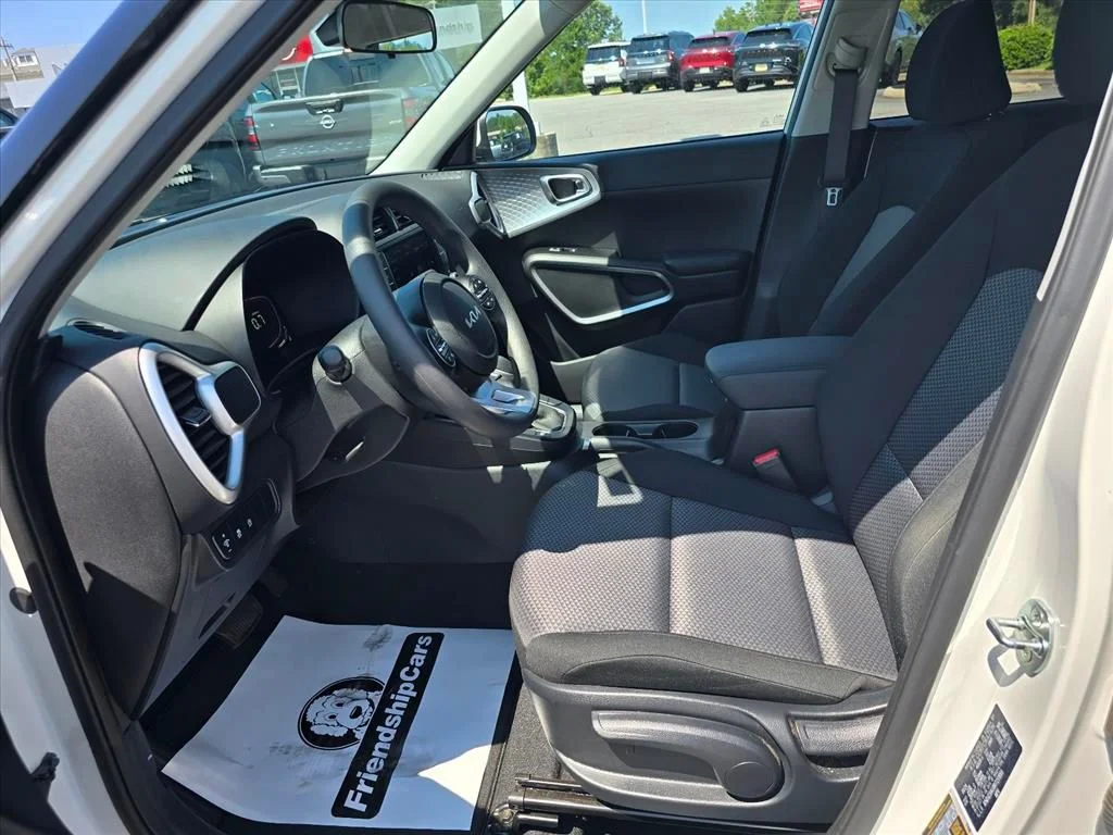 Used 2024 White Kia LX image 11