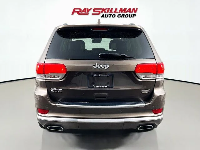 Used 2020 Brown Jeep Summit image 6