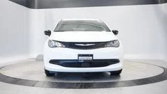 New 2026 Bright White Clear-Coat Exterior Paint Chrysler LX image 20