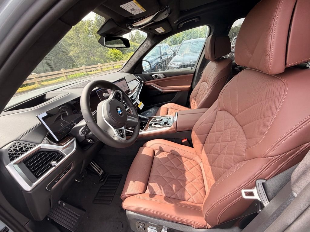 New 2027 Brooklyn Grey Metallic BMW xDrive40i image 6