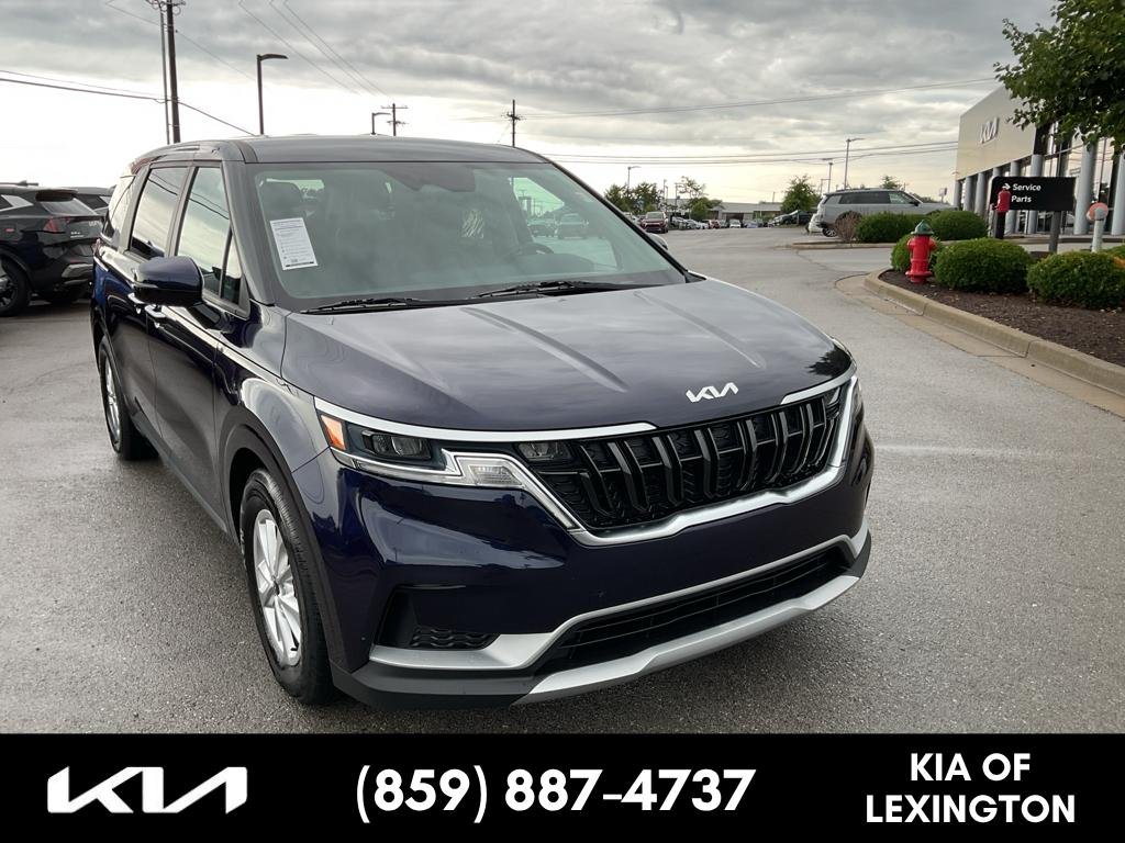 2022 Kia Carnival LXS FWD photo