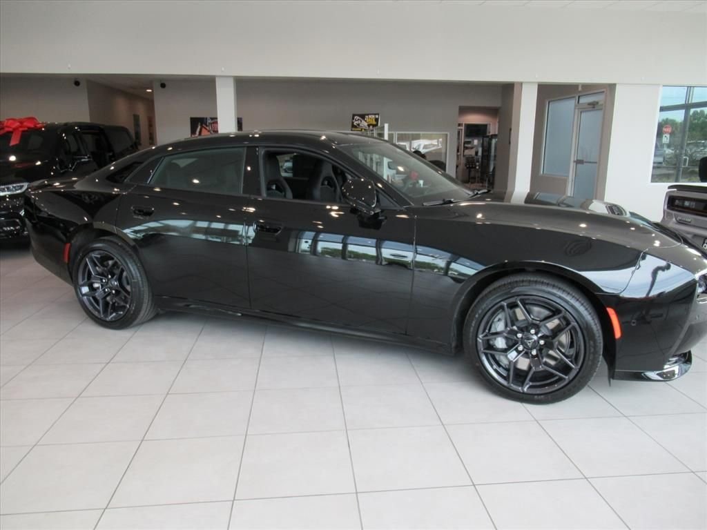 New 2026 Diamond Black Crystal Pearlcoat Dodge R/T image 1