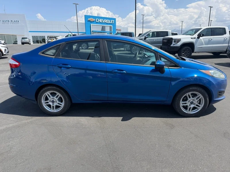 Used 2019 Ford Fiesta SE with VIN 3FADP4BJ1KM120115 for sale in Pahrump, NV