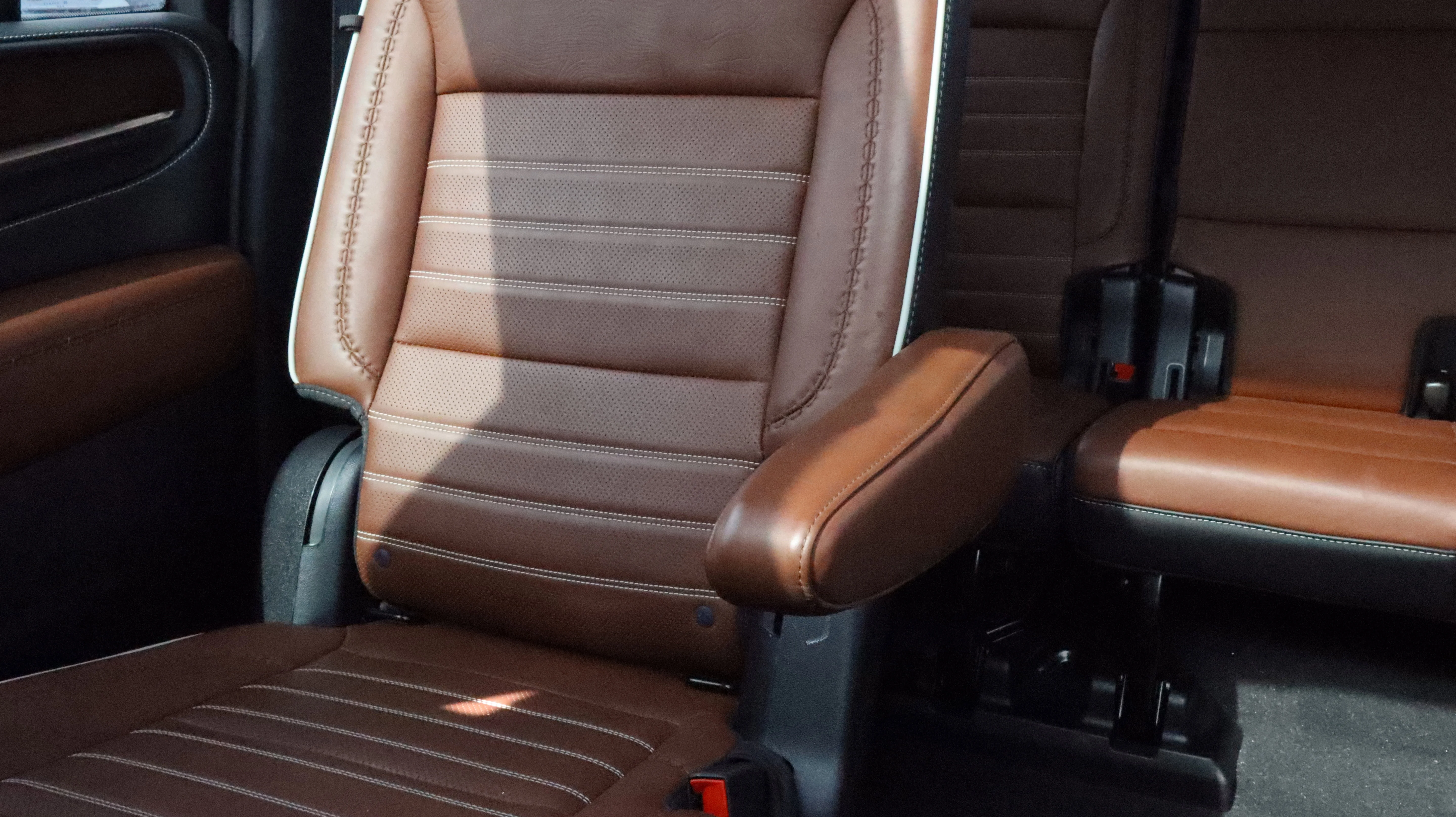 2023 GMC Yukon XL Denali Ultimate - Photo 13