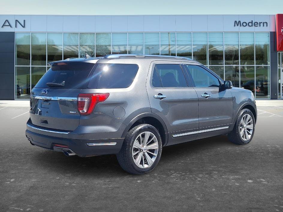 Used 2019 Magnetic Metallic Ford Limited image 5
