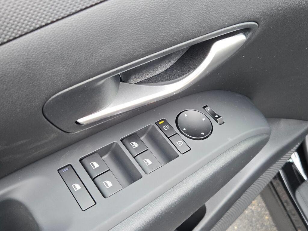 New 2026 Black Hyundai SEL AWD image 18