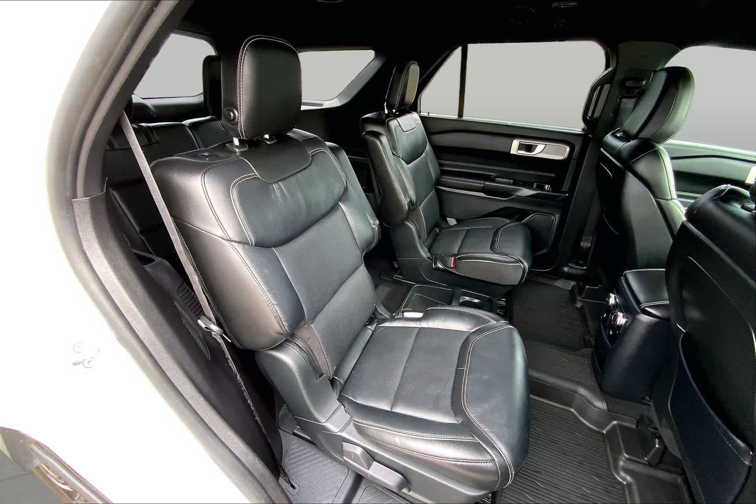 Used 2020 Star White Metallic Tri-Coat Ford ST image 18