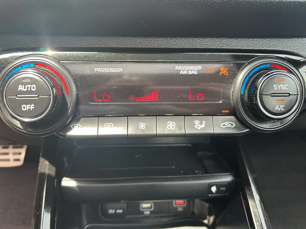 Used 2022 Fire Orange Kia GT-Line image 21