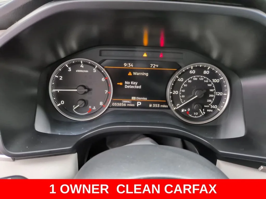 Used 2025 White Mitsubishi SE image 19