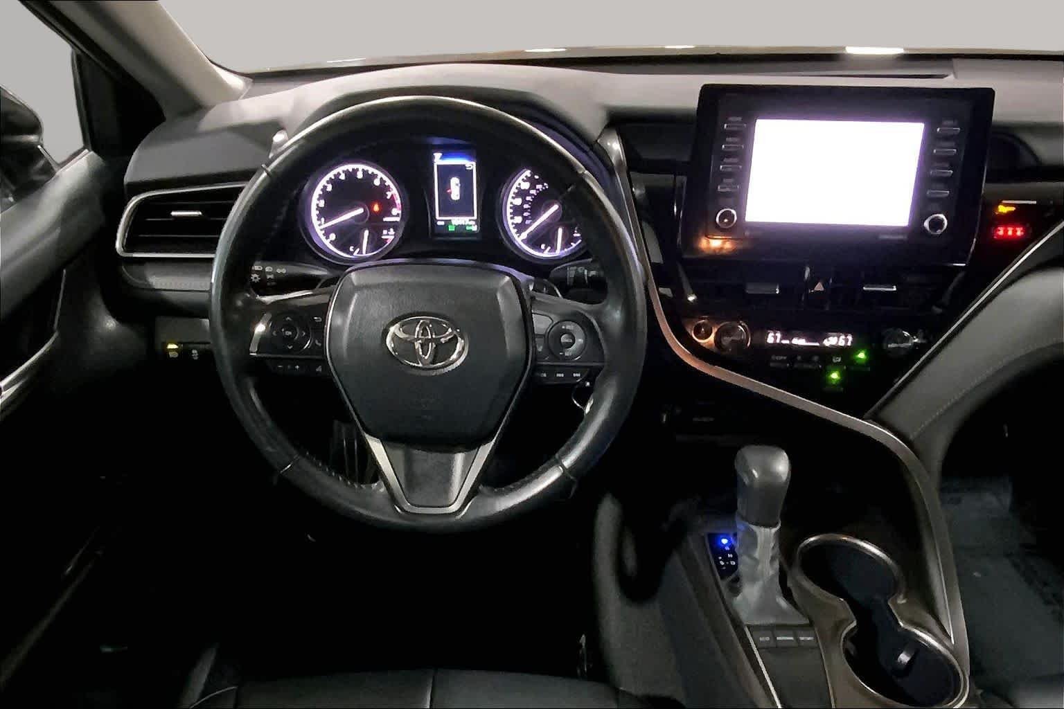 Used 2024 Predawn Gray Mica Toyota SE image 6