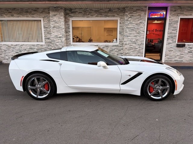 2014 Chevrolet Corvette Stingray Base photo 4