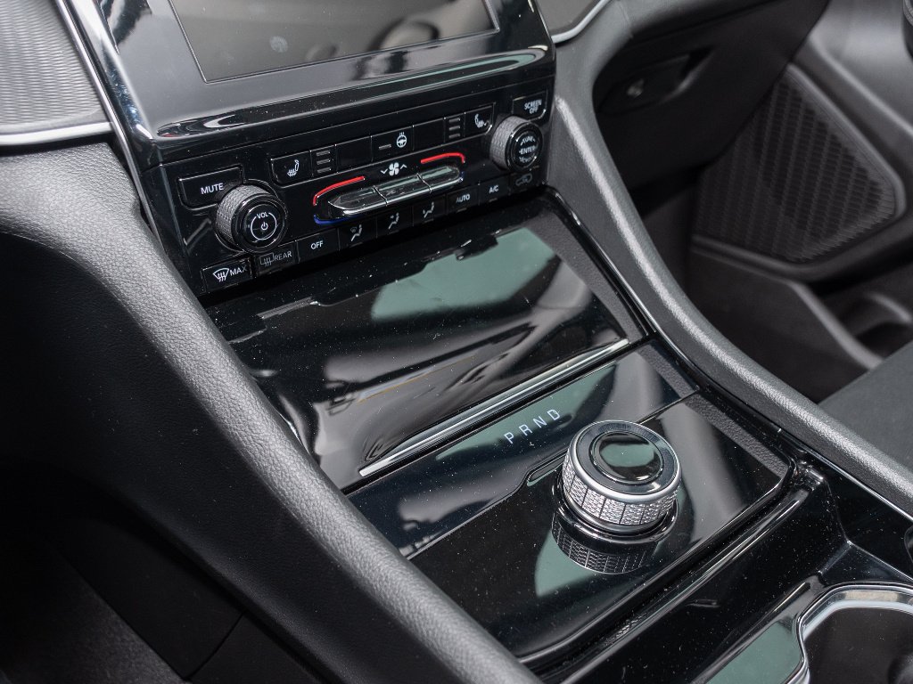 2023 Jeep Grand Cherokee Laredo - Photo 14
