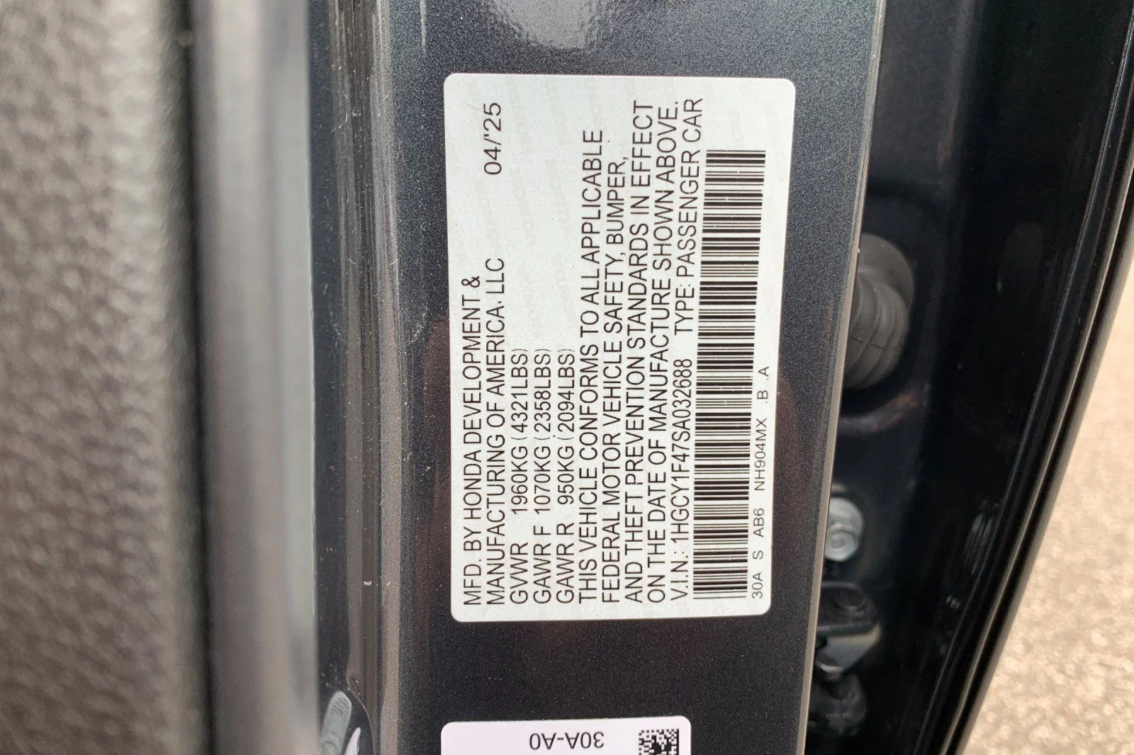 Used 2025 Gray Honda SE image 33