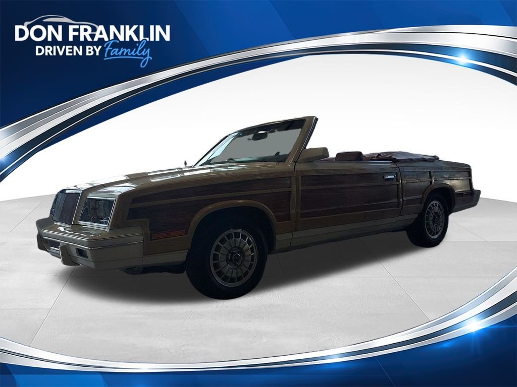 Used 1983 White Chrysler  image 1