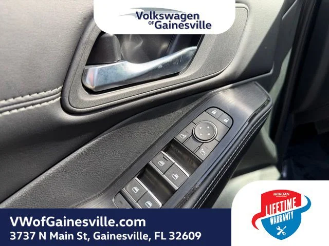 Used 2025 Gun Metallic Nissan SL image 17
