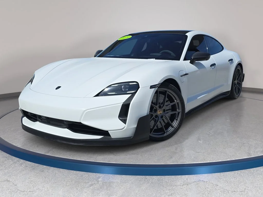 2025 Porsche Taycan Turbo GT's photo