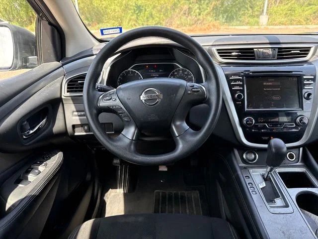 Used 2019 Black Nissan S image 13