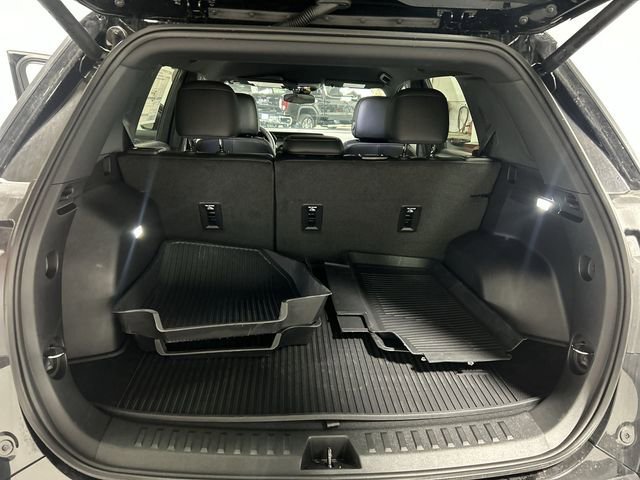 2026 GMC Terrain AT4 - Photo 23