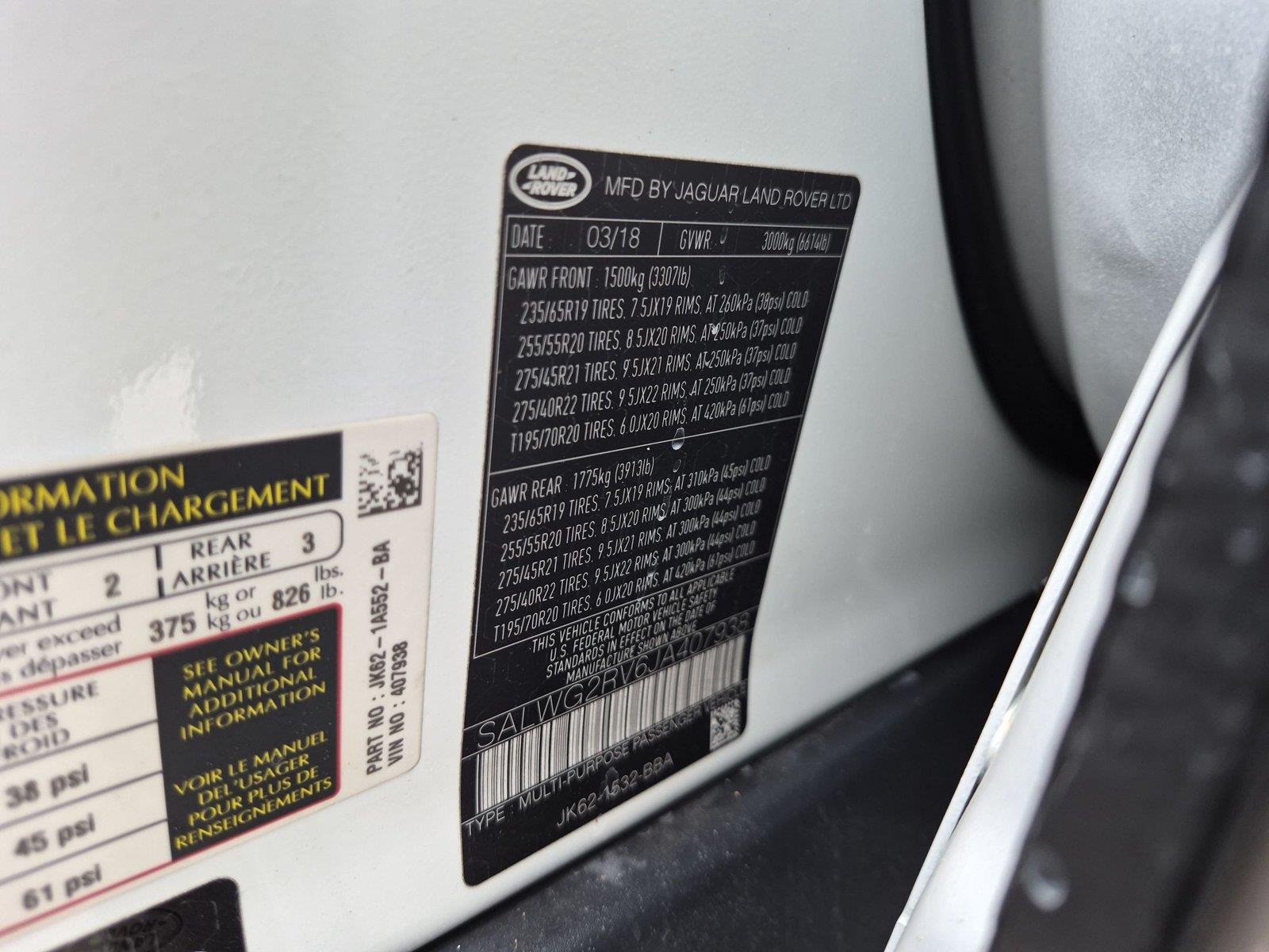 Used 2018 Fuji White Land Rover SE image 39